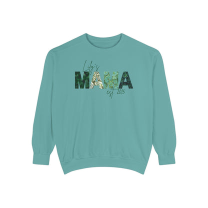 Customizable Comfort Colors Plant Mama Sweatshirt | Personalized Gift for Plant-Loving Moms - Joyful Moments Market