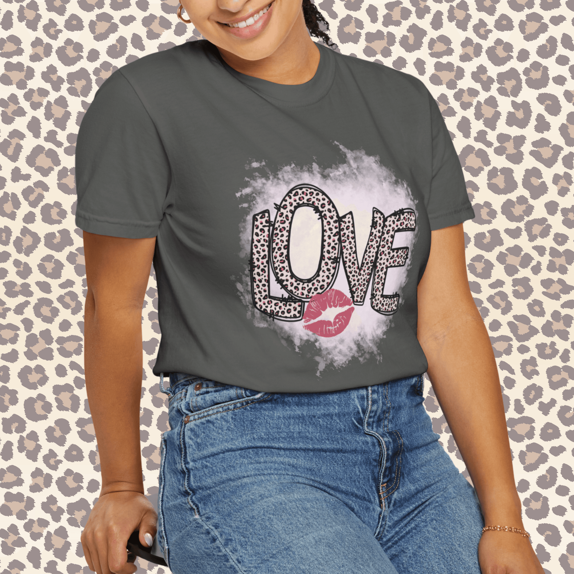 Comfort Colors Leopard Print Kiss Tee | Soft Garment-Dyed Cotton for Sassy Style - Joyful Moments Market